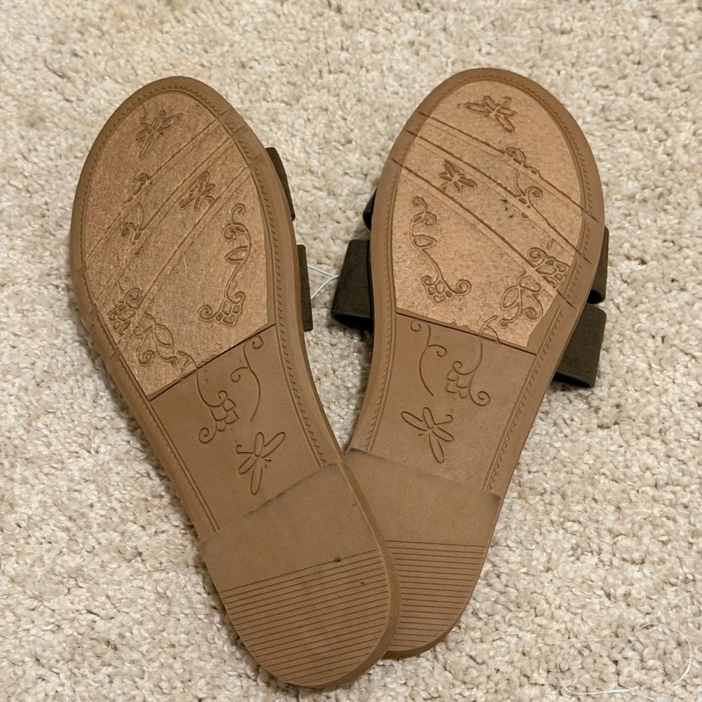 Mari A Olive Green H-Strap Slide Sandals Womens Size 8.5 M Flat Shoes